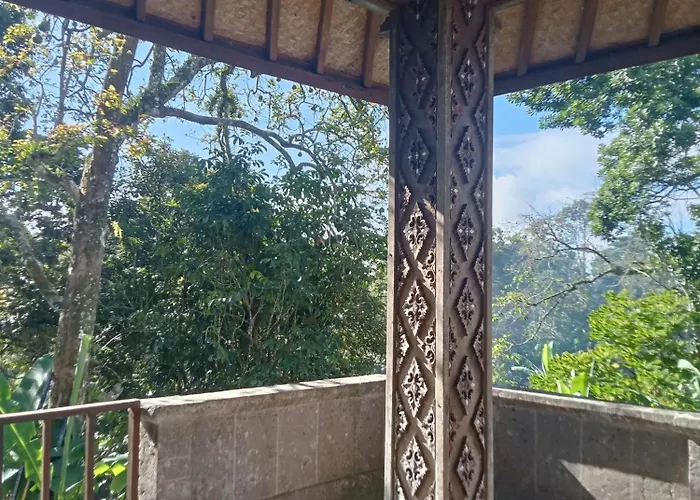Bed & Breakfast Pranamastra Bali 3*